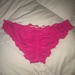 Scrunch butt bikini bottoms